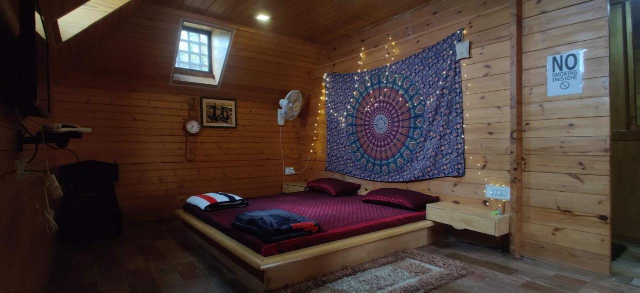 The Door To Nirvana Backpackers Hostel Котагири Екстериор снимка